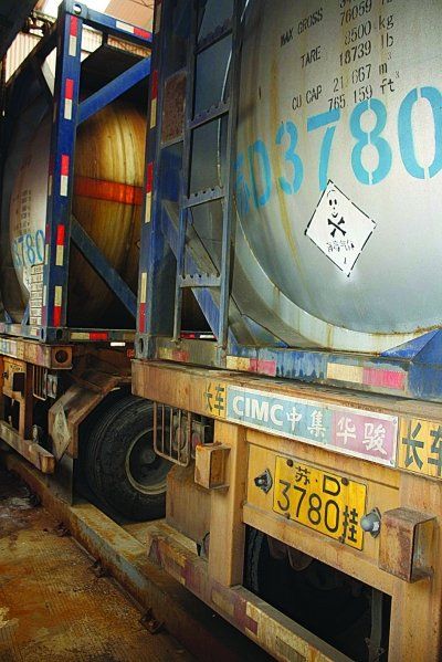 江苏一家化工厂液氯泄漏 1人死亡165人被送医